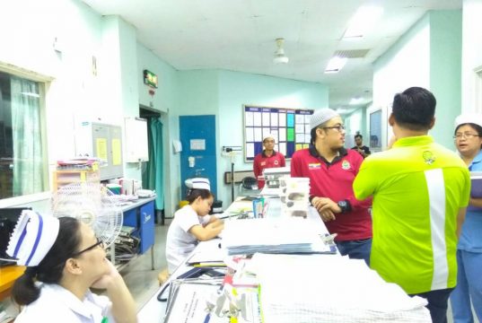 Singgah Sahur: Pemuda PAS Santuni Warga Hospital Miri