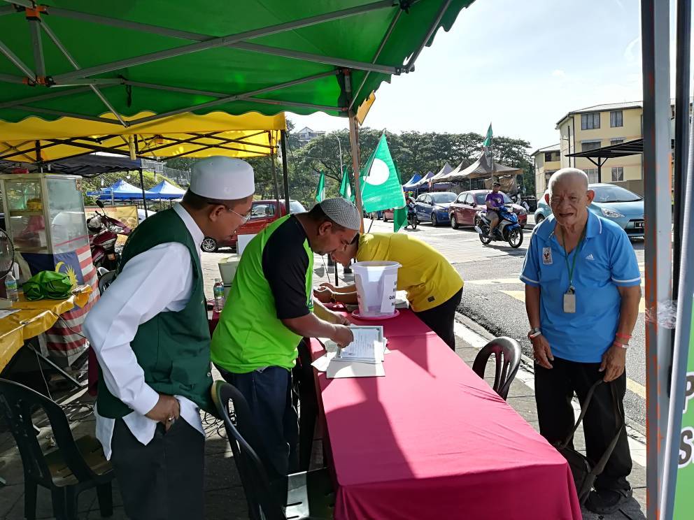 PAS Setiawangsa Gigih Memberi Khidmat Masyarakat Setempat 