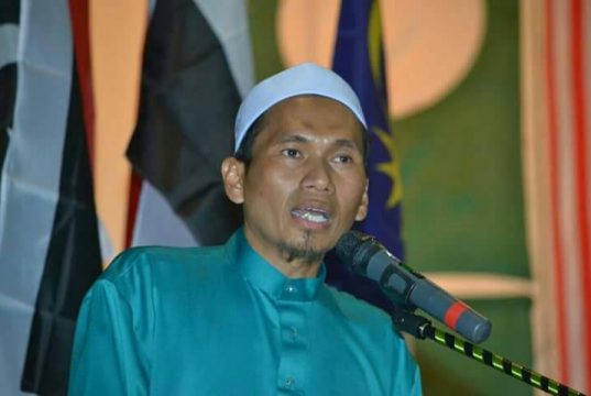 Kunjungan Najib ke Sandakan : Rakyat dinasihat tidak terpedaya dengan janji manis.