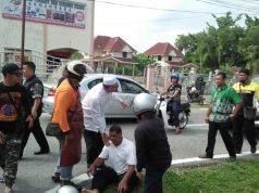 YB Razman Bantu Mangsa Kemalangan