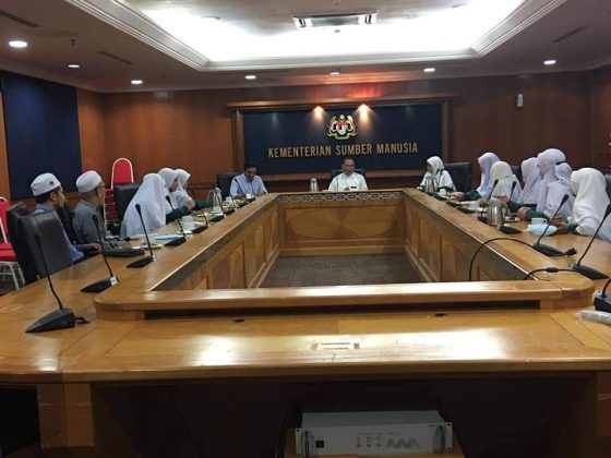 Dari Tirai Dewan Muslimat PAS Negeri Selangor | DMPNS ...