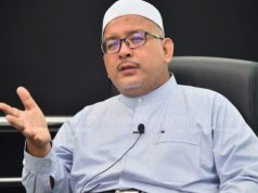 Umno ‘Bankrap’ idea