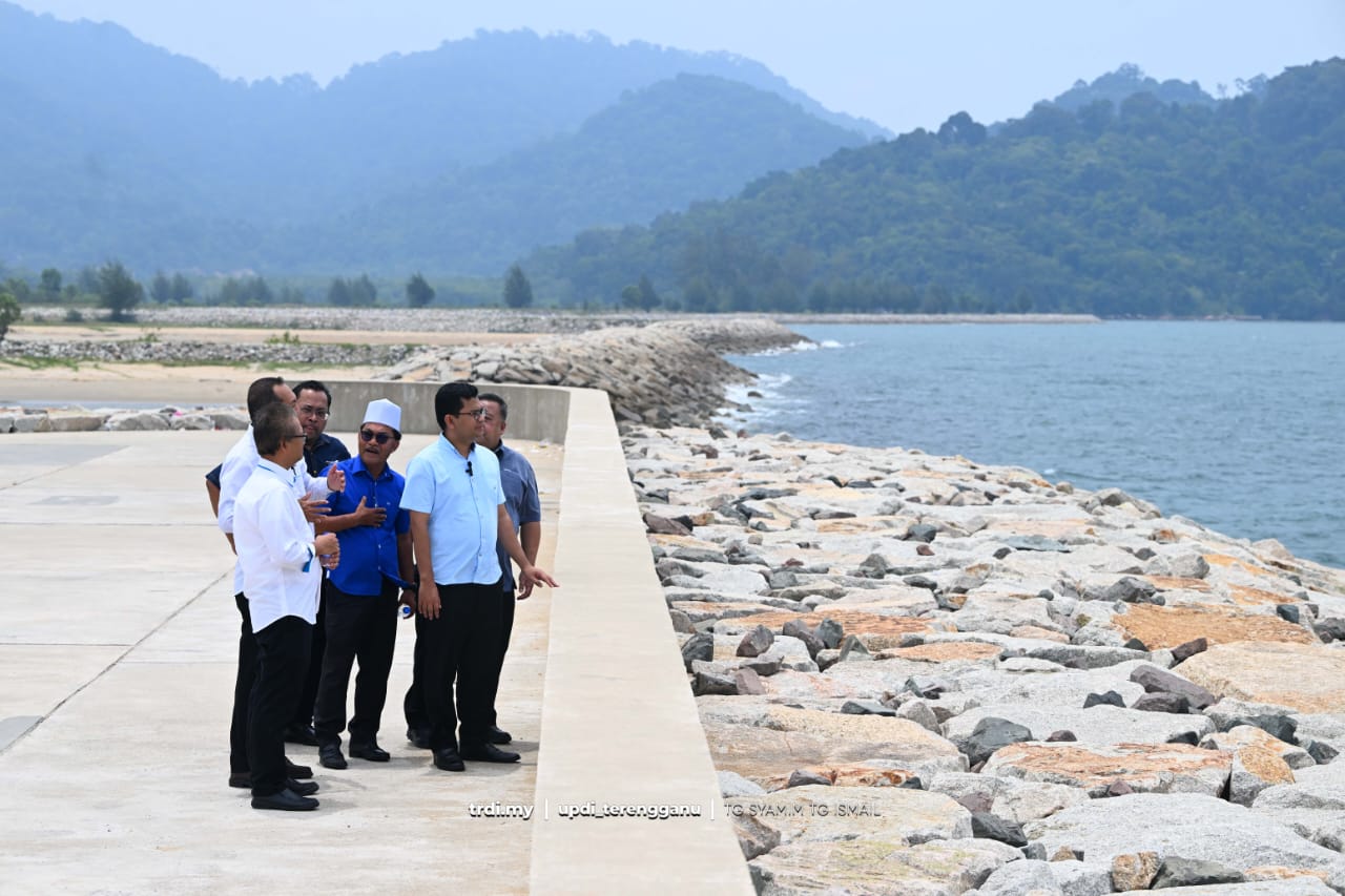 Projek Tebatan Banjir, Pemuliharaan Sungai Bernilai RM141.27 Juta Siap ...