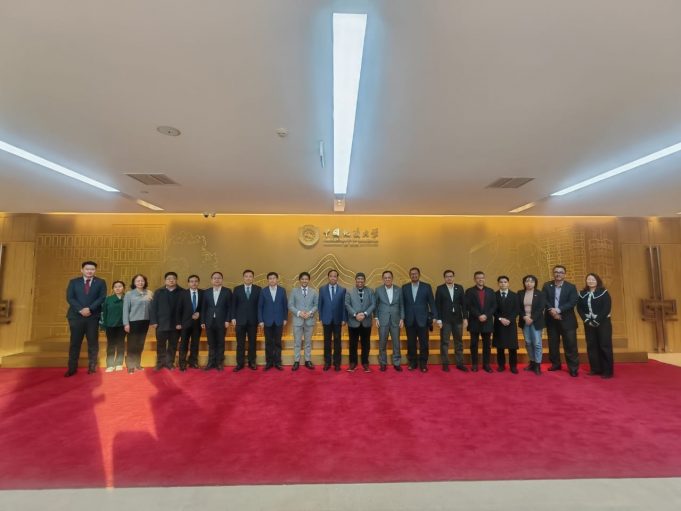 Terengganu Terokai Peluang Pengajian di Beijing