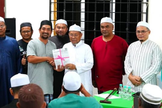 27 Bekas Ahli Umno Sertai PAS