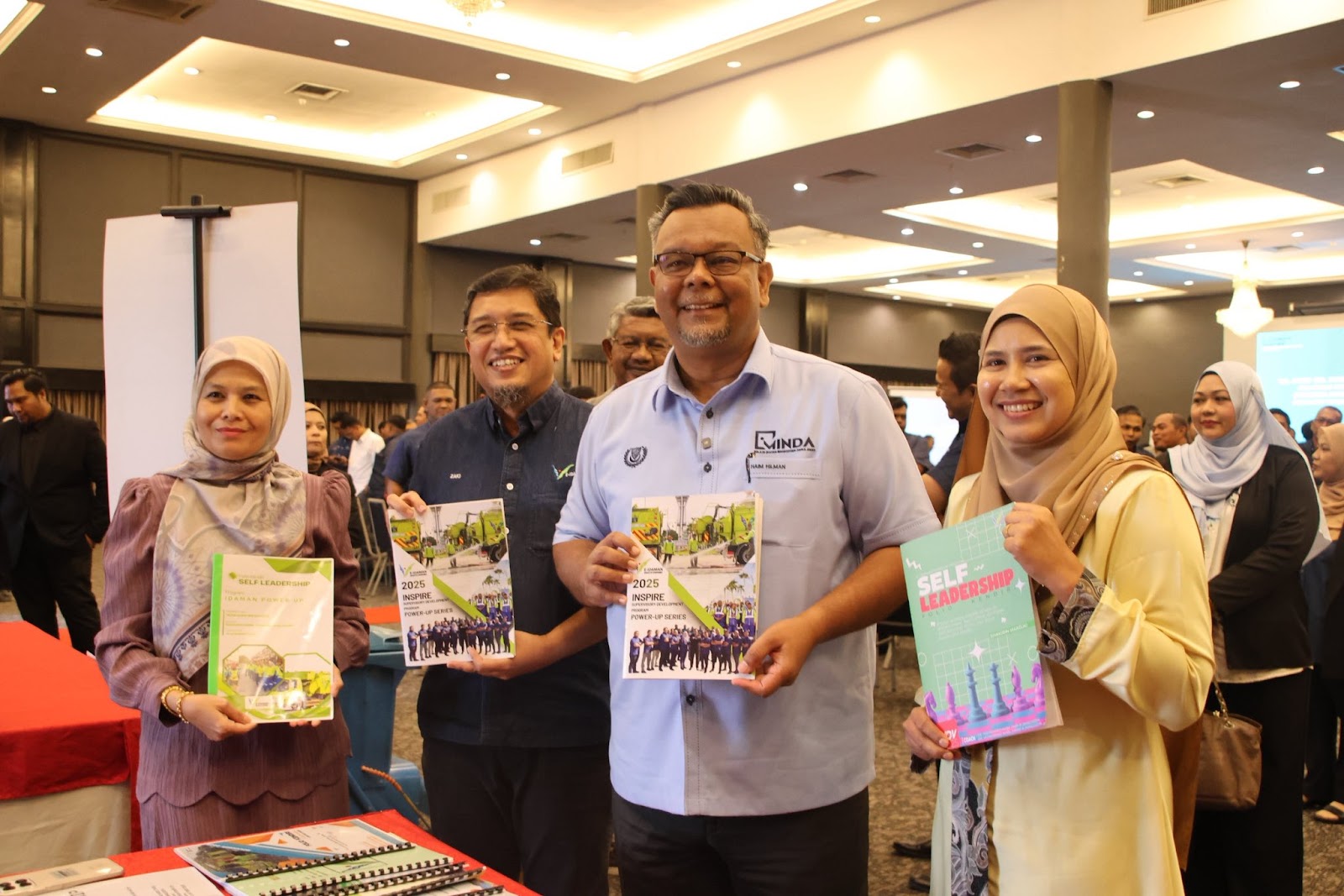 PROGRAM 'E-IDAMAN INSPIRE SUPERVISORY' PLATFORM KUKUH KEMAHIRAN, DISIPLIN KERJA