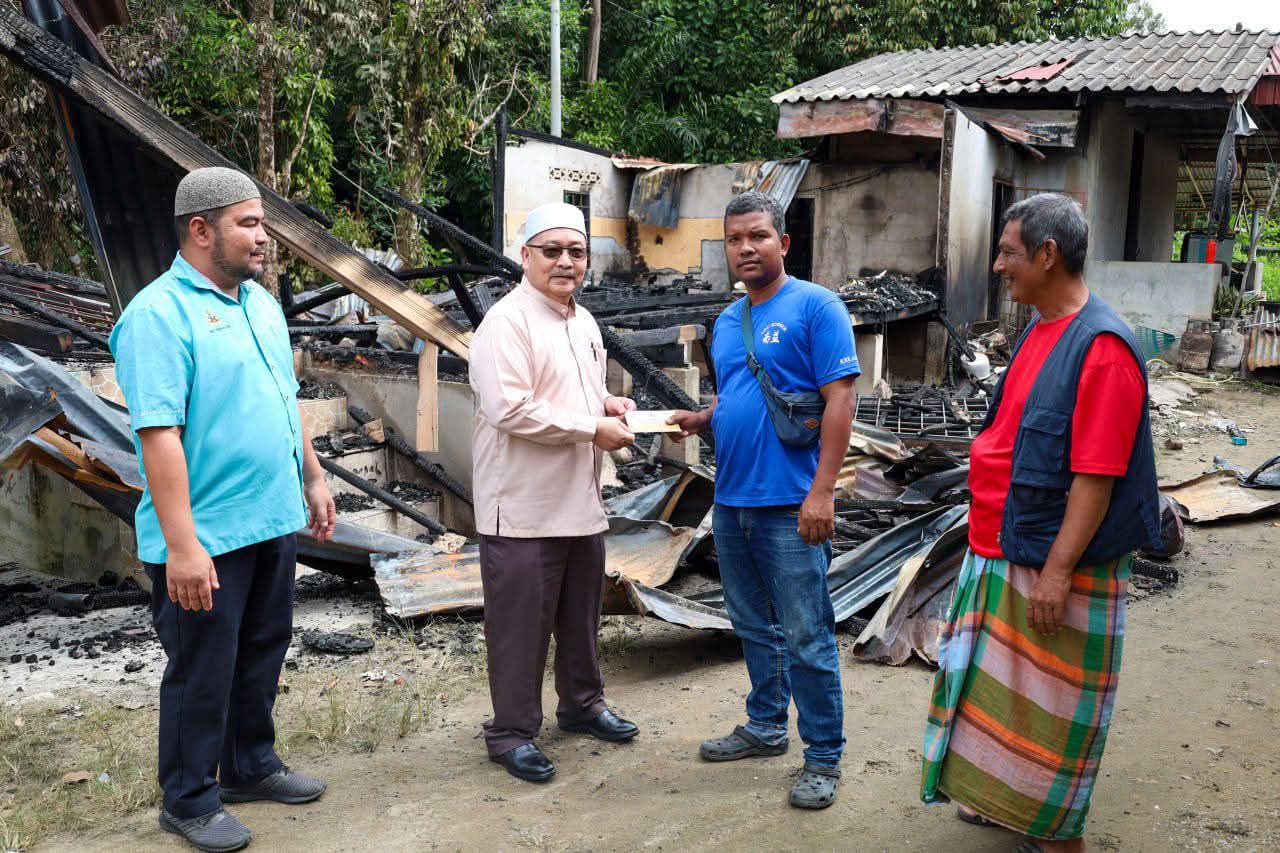 Mangsa kebakaran rumah terima bantuan segera kerajaan negeri
