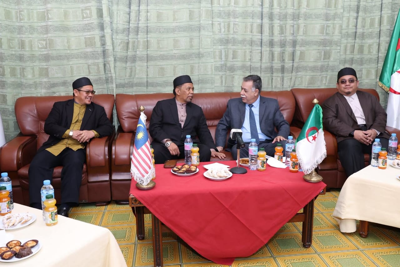 Delegasi Kelantan tinjau peluang kerjasama akademik di Universiti Emir Abdelkader