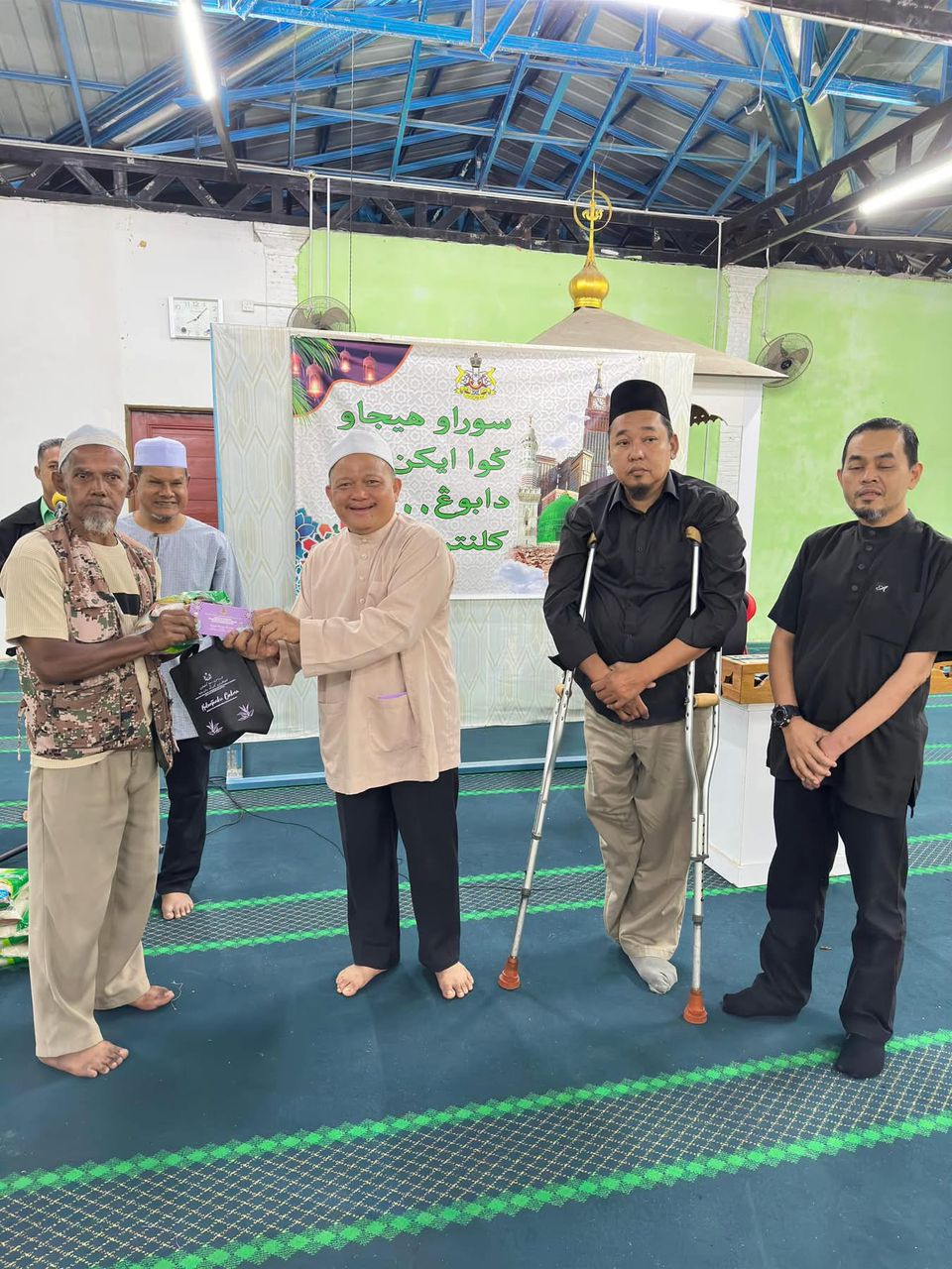 Menyemai kasih di bulan mulia, YB Ku Zaki santuni OKU Muqarrabun