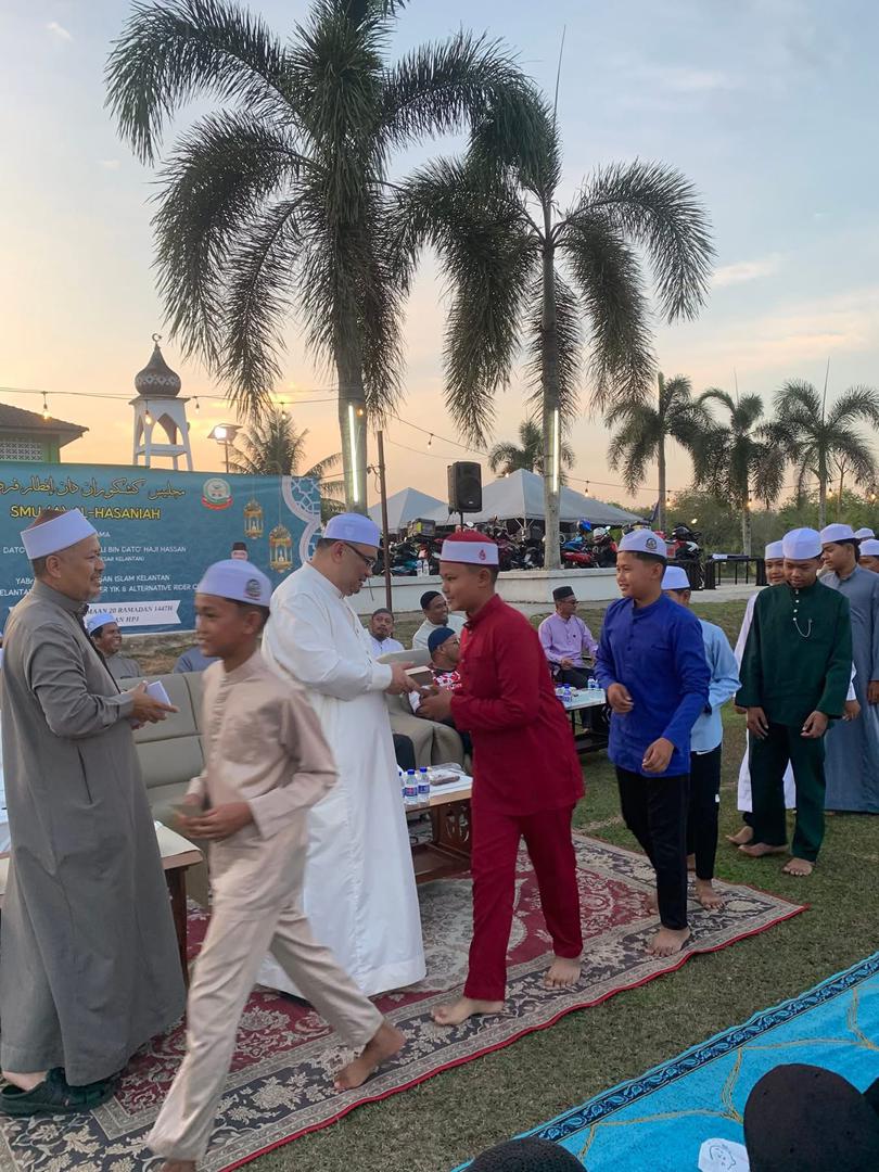 211 pelajar asnaf SMUA Al-Hasaniah disantuni TMB Kelantan, Kelab Kelantan Bikers