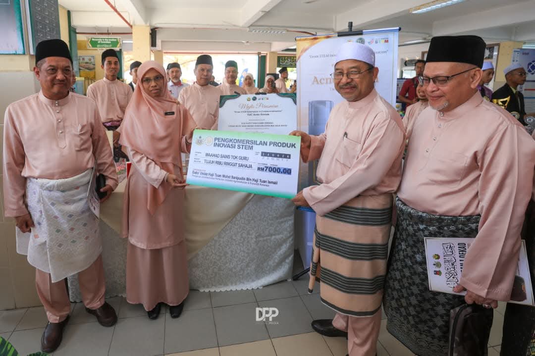 Pasukan STEM MSTG hargai sokongan Exco Pertanian bantu komersialkan produk