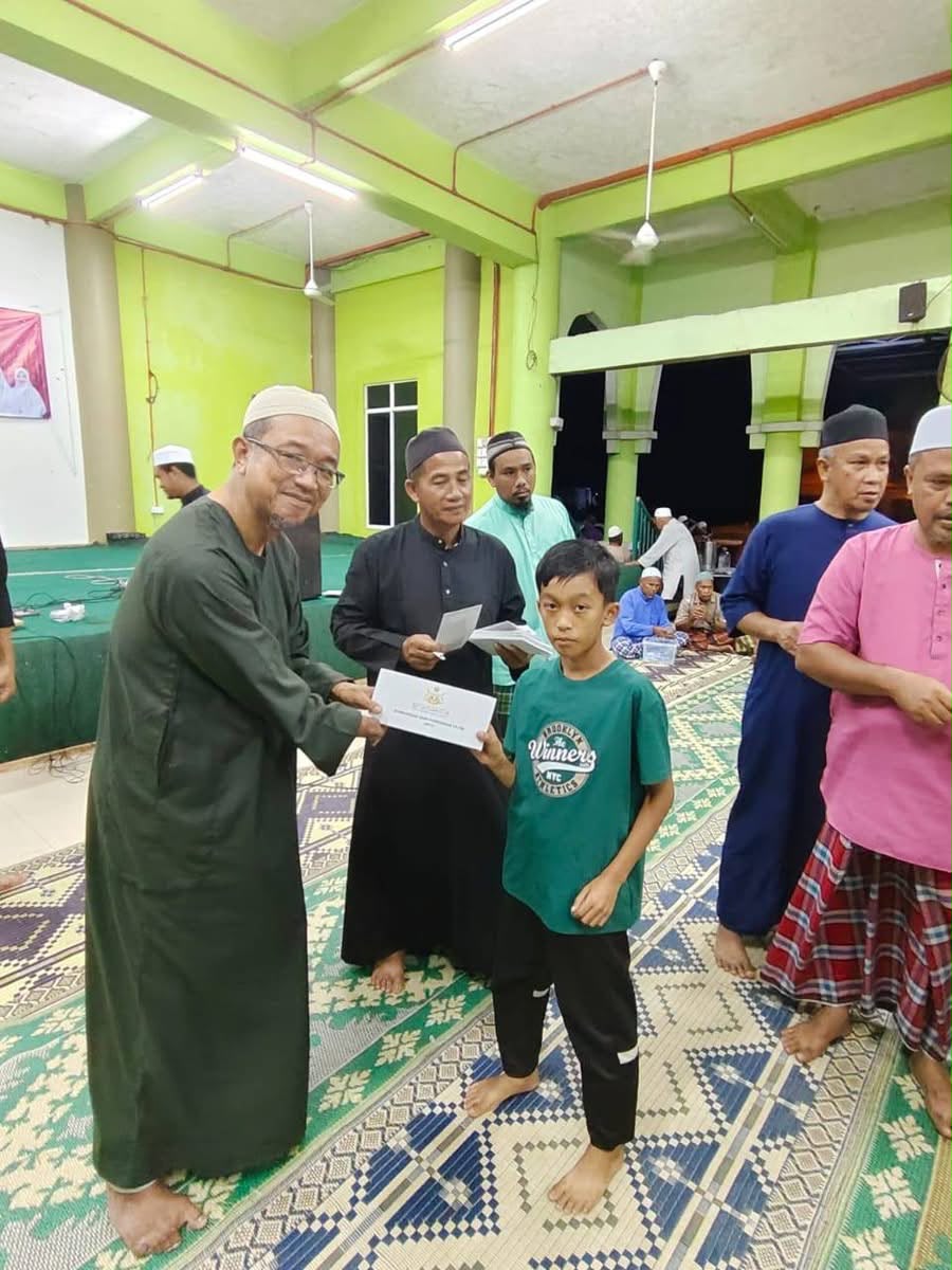52 anak yatim DUN Tawang disantuni melalui SPY