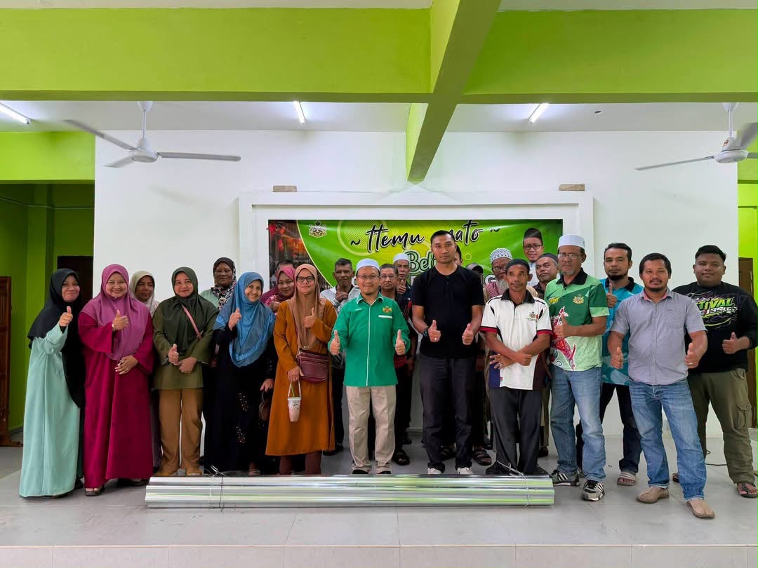 352 keping atap zink bantu rakyat DUN Kemuning hadapi musim hujan - YB Zakhran