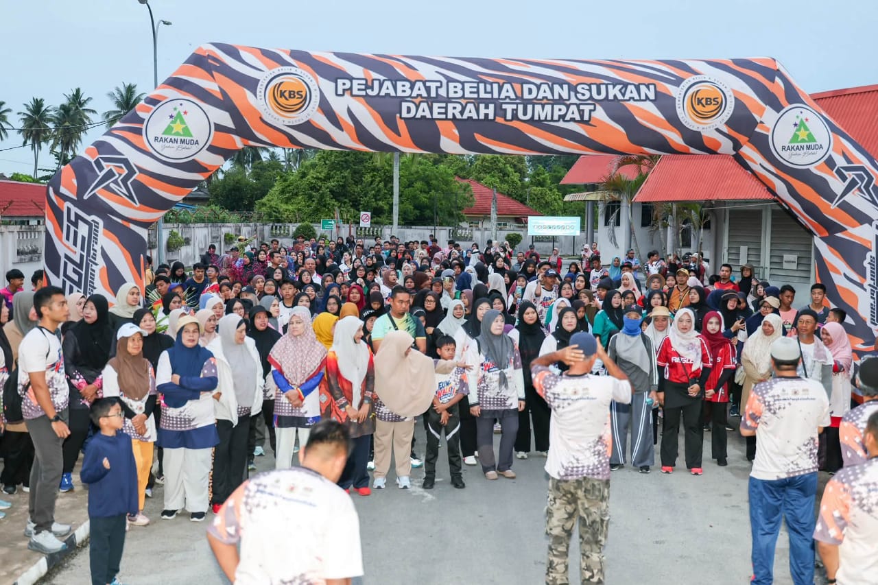 1,000 peserta jayakan Fun Walk Pengkalan Kubor