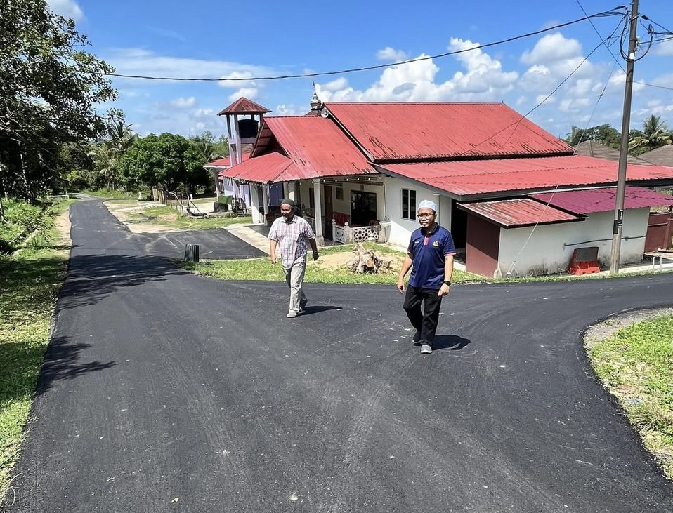Inisiatif ADN Kemuning, Jalan Taman Tajuddin siap diturap.
