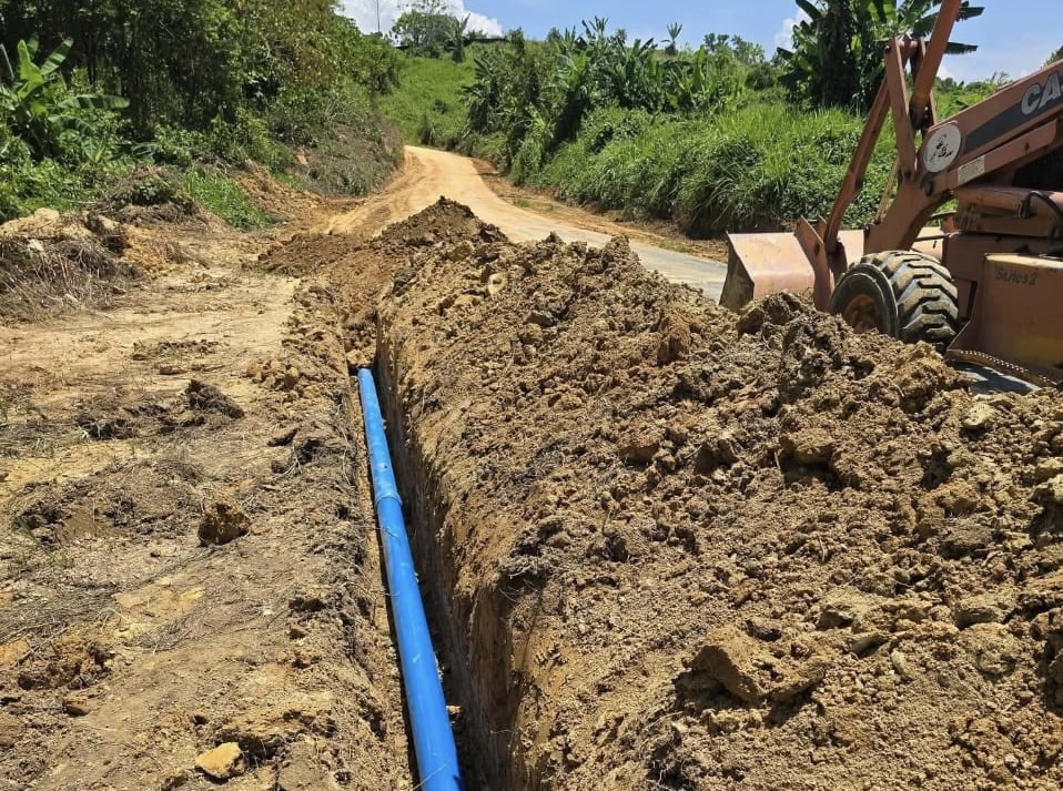 Projek paip 1.6 km beri manfaat kepada 707 pengguna di Gua Musang