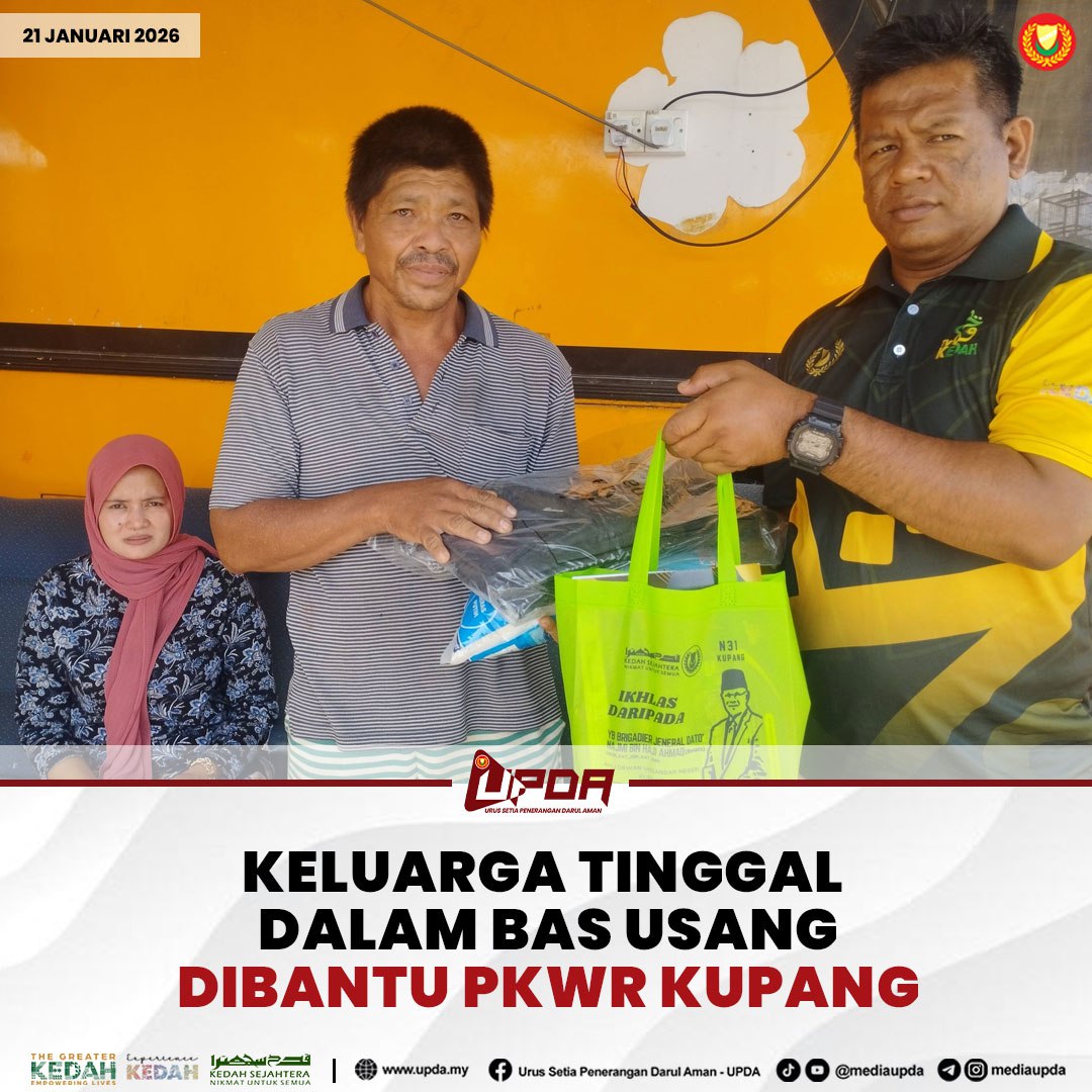 KELUARGA TINGGAL DALAM BAS USANG DIBANTU PKWR KUPANG