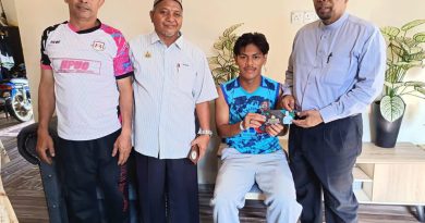 Dato’ Wan Roslan santuni mangsa terselamat tragedi panahan petir di Tumpat